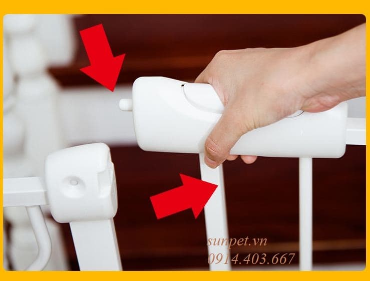 Cửa chắn chó mèo Umoo 516 5 chắn cửa chó mèo umoo 516, chặn cửa thú cưng