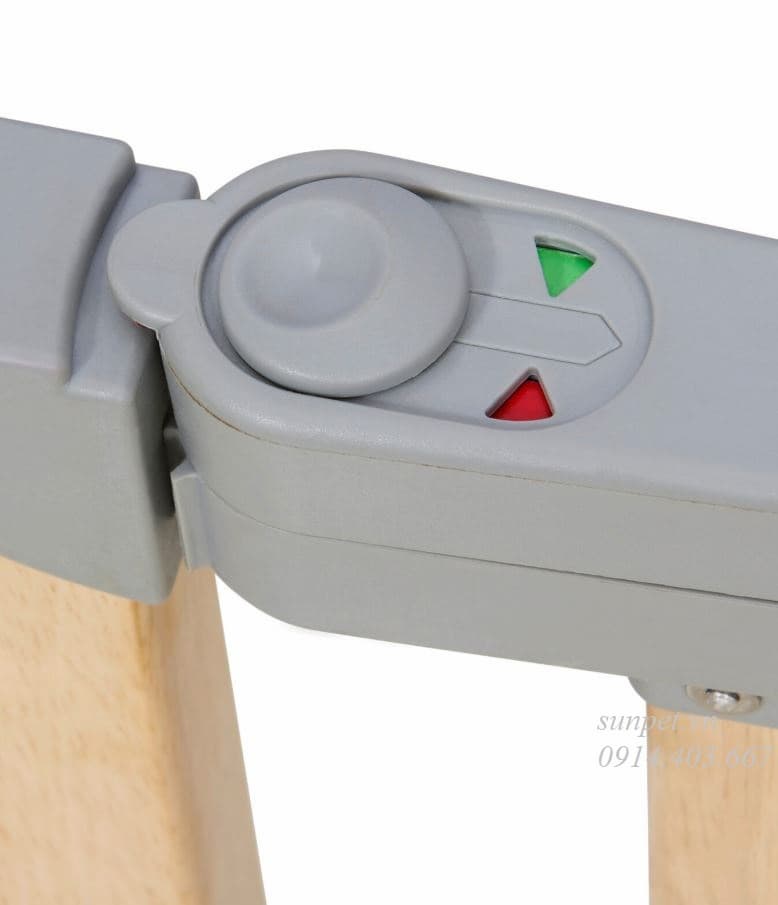 Cửa chắn chó mèo Hugo bằng gỗ 3 Cửa chắn chó mèo Hugo bằng gỗ