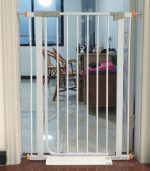 Cửa chặn chó mèo cao 102cm