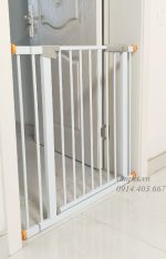 Cửa chặn chó mèo cao 102cm